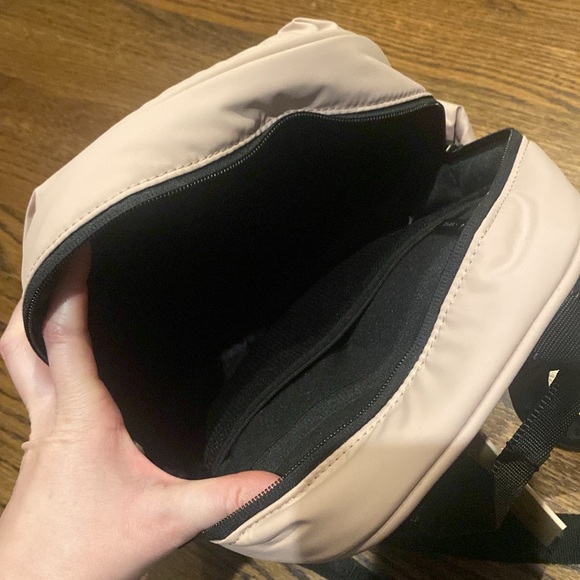 CALPAK mini backpack - Picture 7 of 12